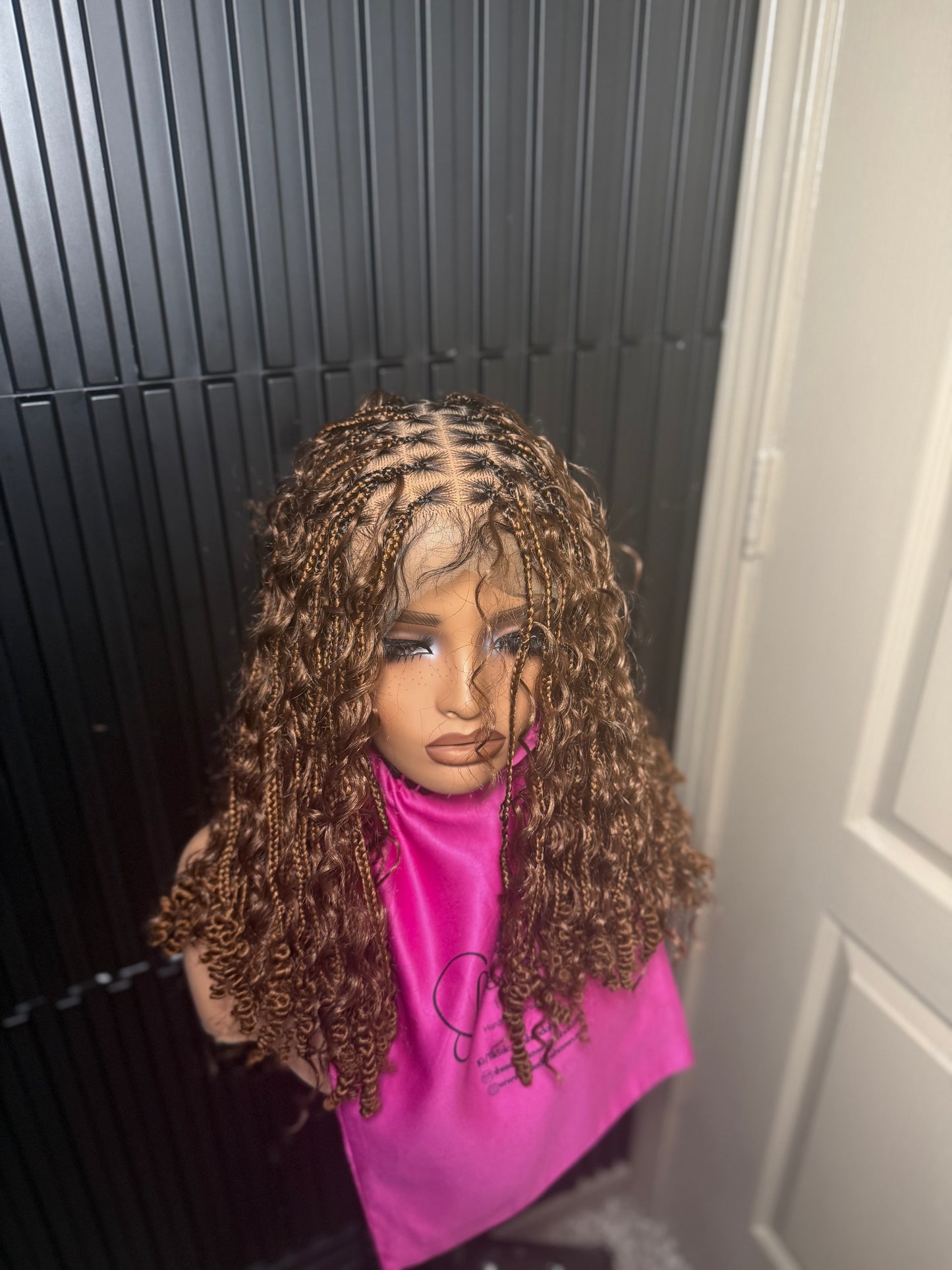 Short boho knotless braids